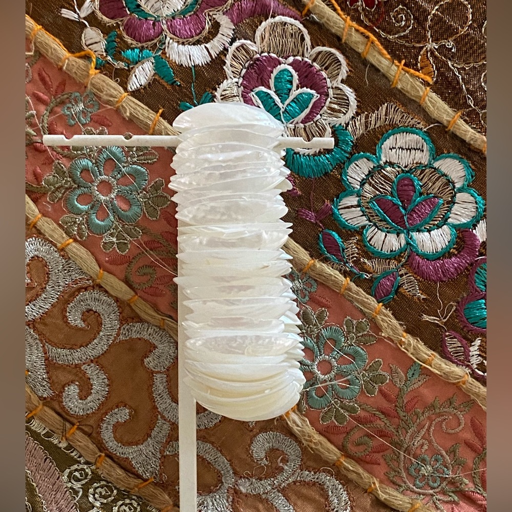 Barse Pearl Shell Bracelet